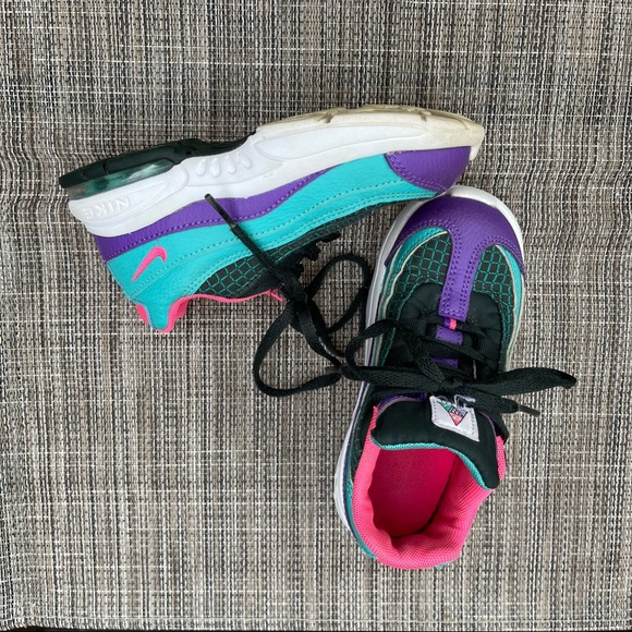 Nike TD Air Max 95 Now - Outdoor Green/Hyper Pink - Picture 7 of 8